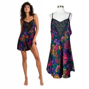 Vintage | 90s Intimate Pleasures Lace Black Colorful Floral Low Back Nightie XL